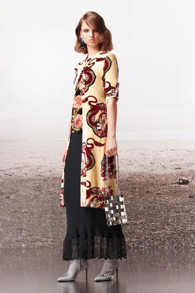 Look 3